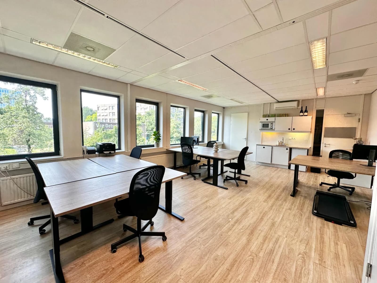 Kantoorruimte IJsbaanpad 6 in Amsterdam-Zuid — foto 1