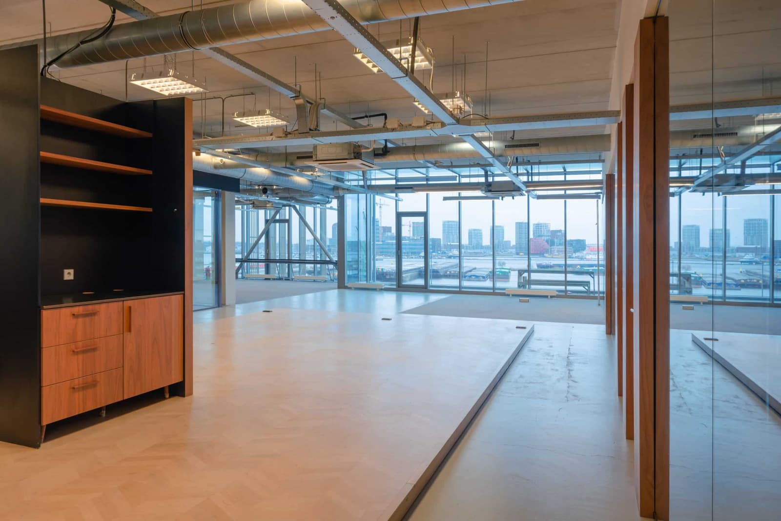 Kantoorruimte Danzigerkade in Amsterdam-Houthavens — foto 2