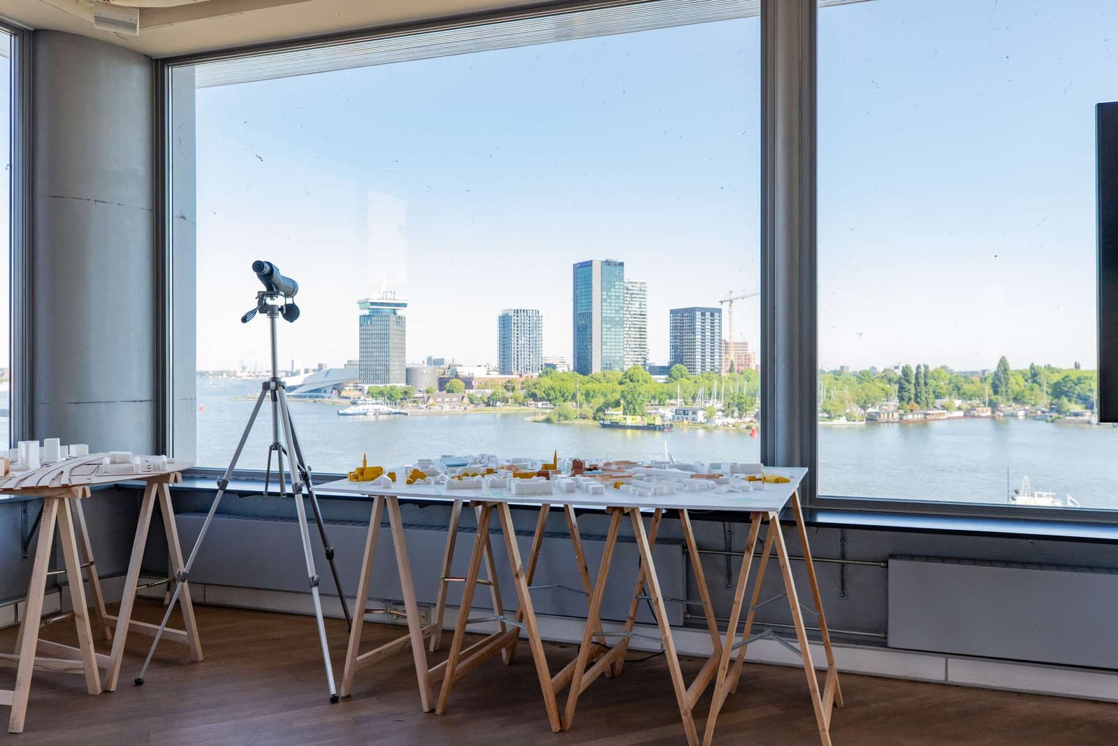 Kantoorruimte De Ruijterkade 107 in Amsterdam-Centrum — foto 1