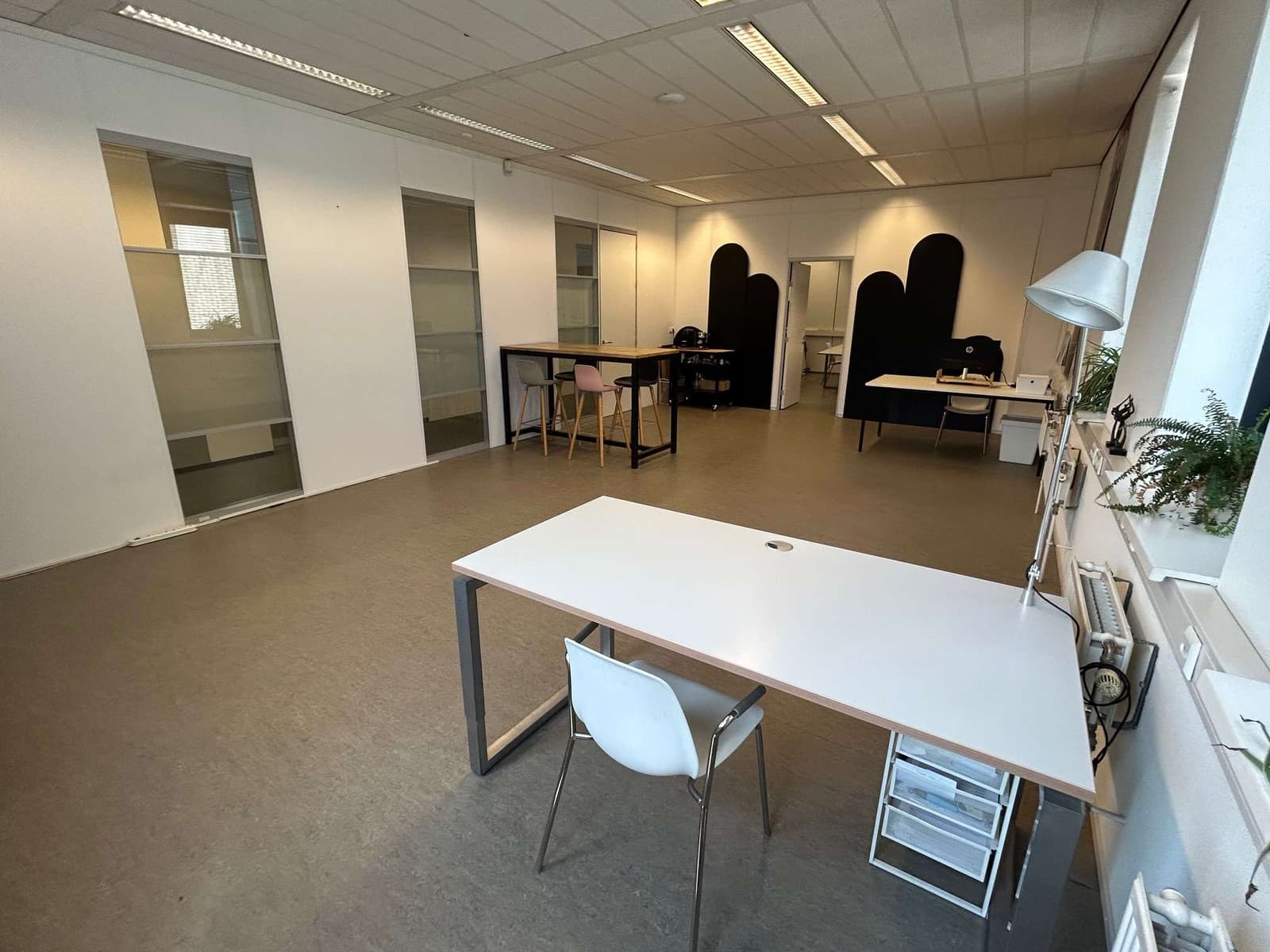 Kantoorruimte Zekeringstraat 17 in Amsterdam-Sloterdijk — foto 1