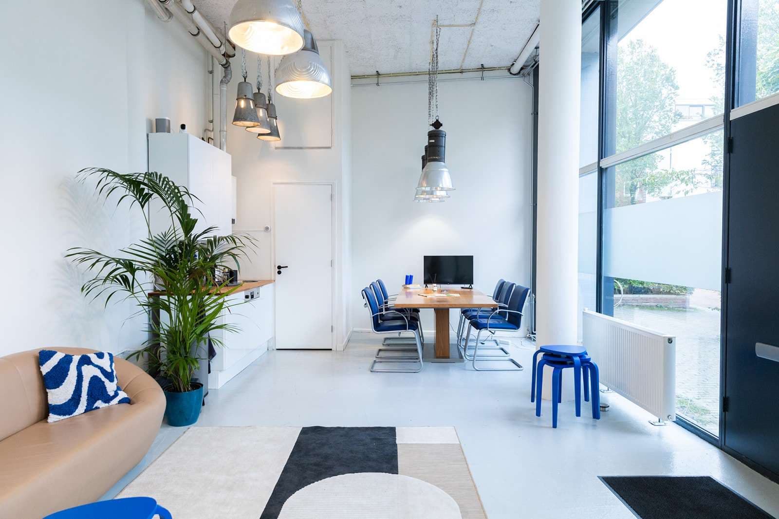 Kantoorruimte Woltera van Reesstraat 5 in Amsterdam-Oost — foto 1